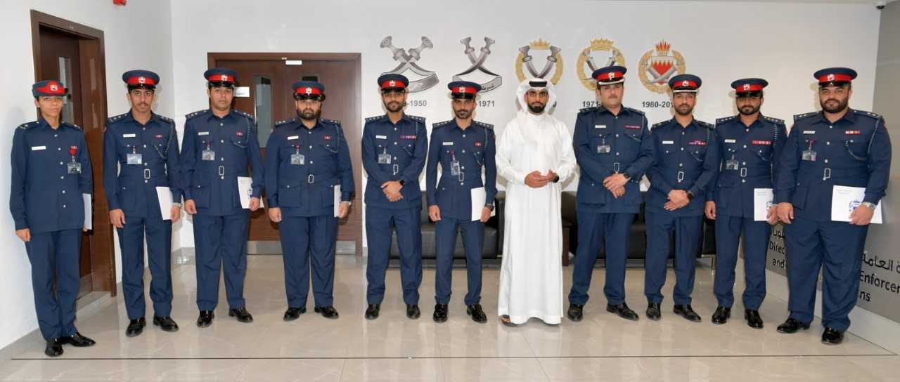 مدير عام الإدارة العامة لتنفيذ الأحكام والعقوبات البديلة يكرم عددا من منتسبي الإدارة تقديراً لجهودهم المتميزة<