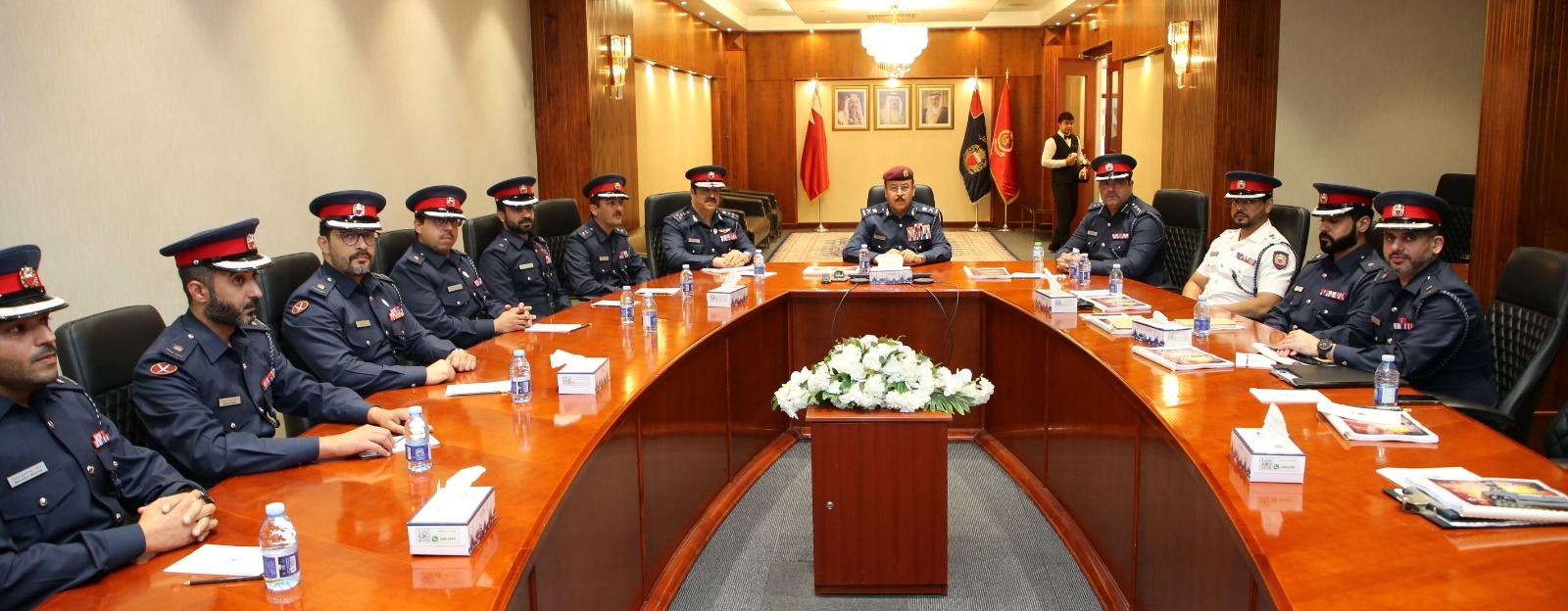 المفتش العام بوزارة الداخلية يقوم بزيارة تفقدية  إلى الإدارة العامة للدفاع المدني<