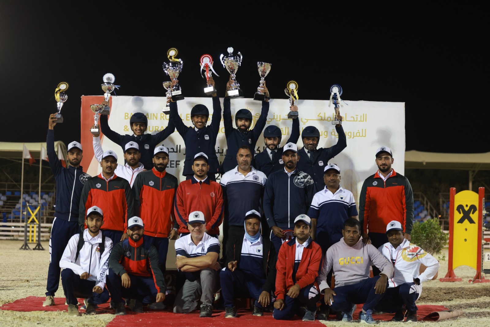 فريق وزارة الداخلية لقفز الحواجز يحقق المركز الأول في المسابقة الكبرى لبطولة الاتحاد الملكي لقفز الحواجز<