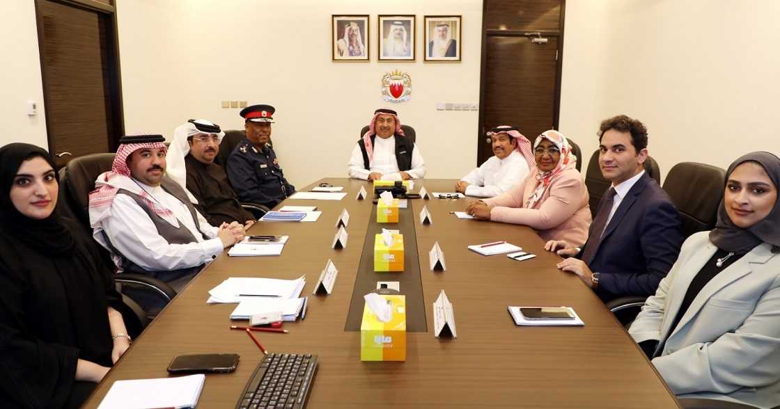 وكيل وزارة الداخلية يستقبل رئيس لجنة الميثاق العربي لحقوق الإنسان<