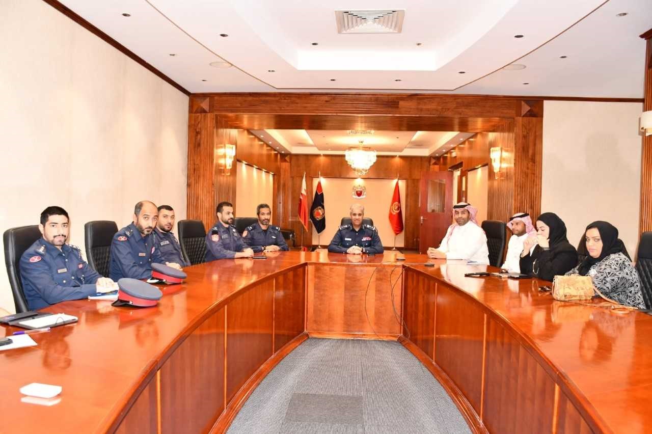 الإدارة العامة للدفاع المدني تعقد اجتماعاً تنسيقياً مع الجهات المختصة حول إدارة حرائق المخلفات الزراعية<