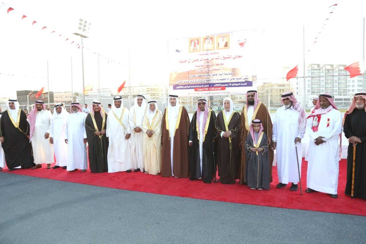 وسط مشاركة واسعة من أهالي المنطقة .. محافظ العاصمة يشهد احتفالية أم الحصم بالأعياد الوطنية<