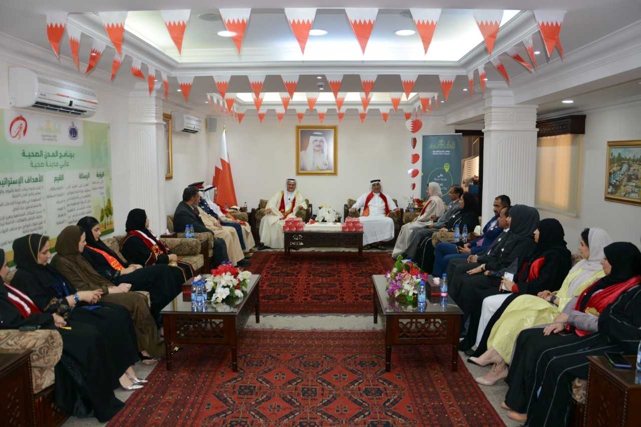 لدى احتفال المحافظة بالأعياد الوطنية المجيدة ... العصفور : فخورين بما تحقق من تقدم على كافة الأصعدة في مملكة البحرين<