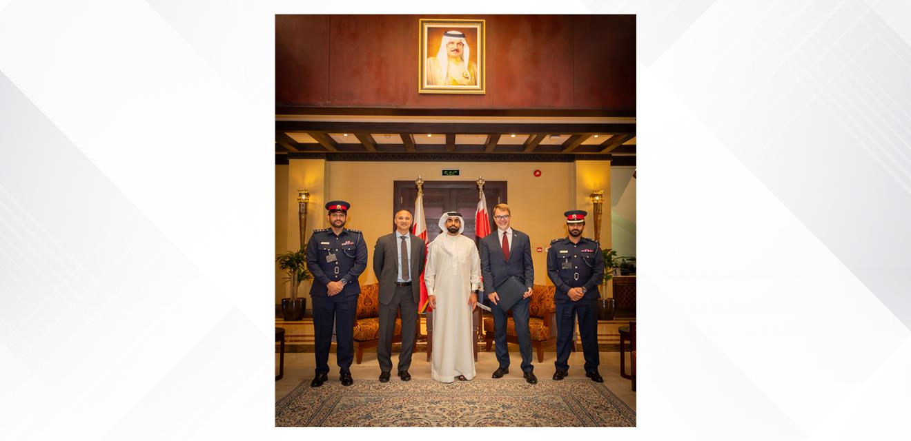 مدير عام تنفيذ الأحكام والعقوبات البديلة يستقبل وفداً من نقابة المحامين الأمريكية<