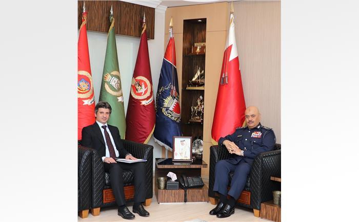 رئيس الأمن العام يستقبل الرئيس التنفيذي للمستشفيات الحكومية<