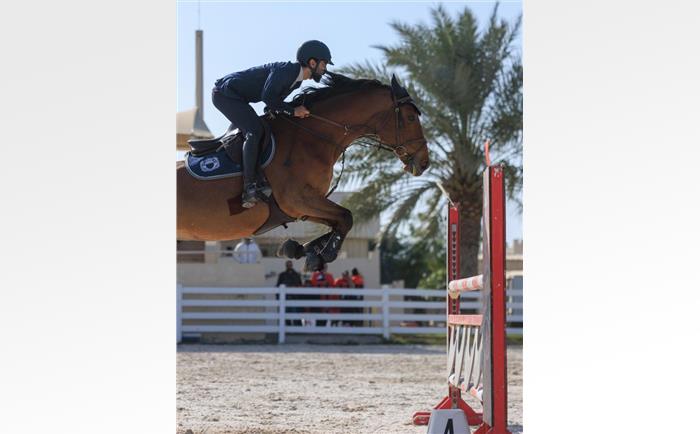 فريق وزارة الداخلية يحقق المركز الأول في المسابقة الكبرى في بطولة  الاتحاد الملكي  لقفز الحواجز  <