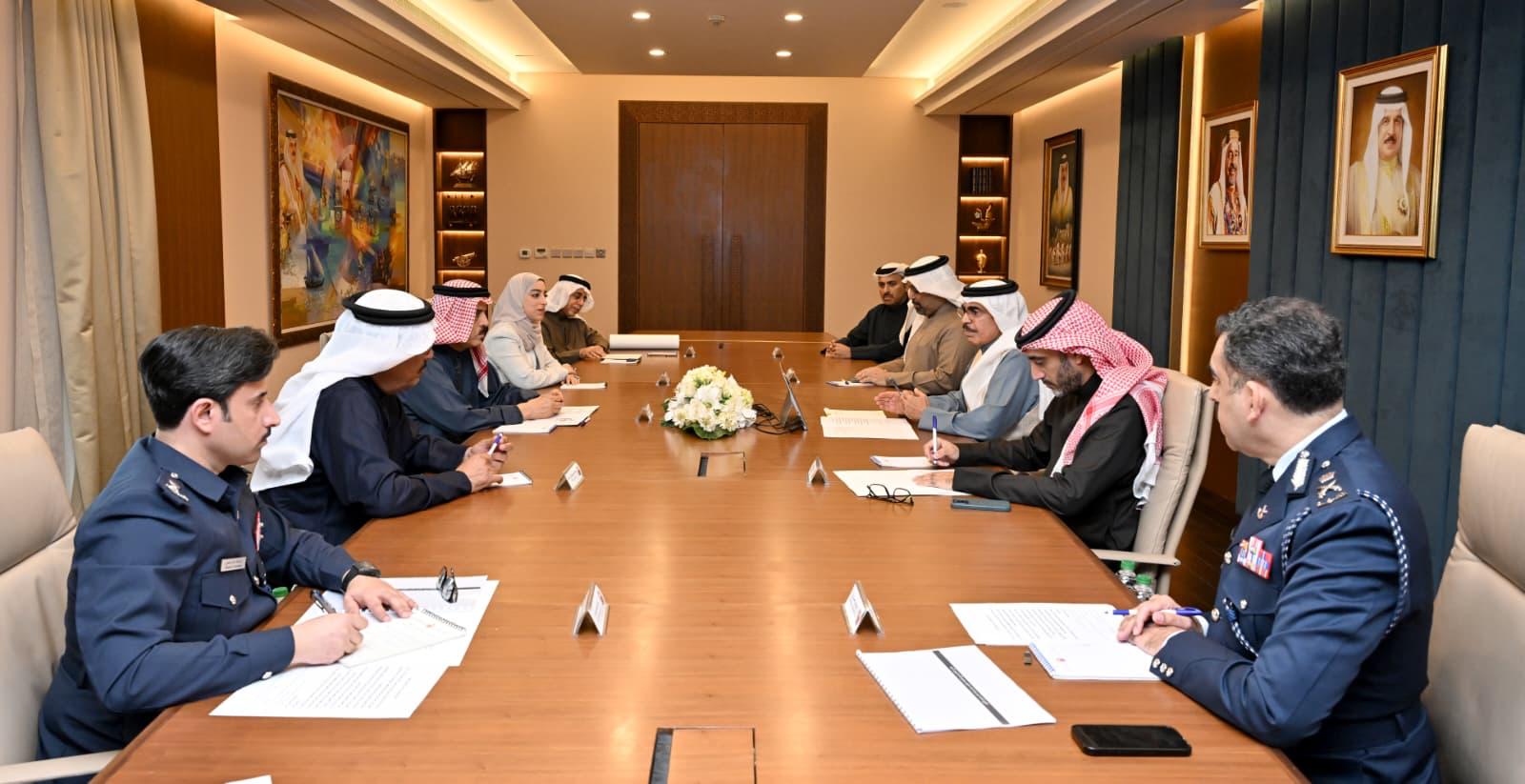 في اجتماع لجنة إحياء عام عيسى الكبير .... معالي وزير الداخلية: تشكيل اللجنة يعكس الاهتمام الحكومي بتفعيل الأمر الملكي السامي والفعاليات تمتد على مدار العام وتغطي مختلف المحافظات<